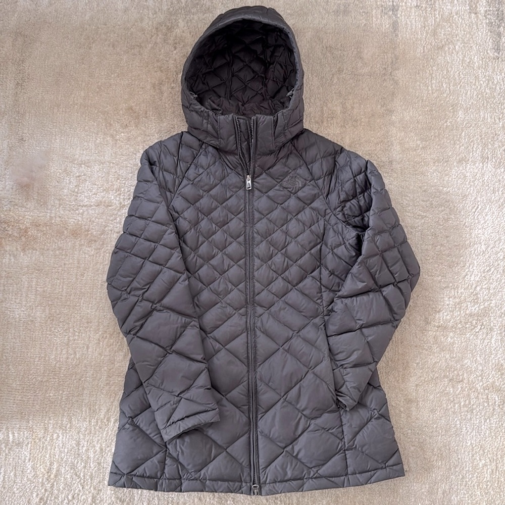 The Northface Thermoball Parka - Women’s M- Charcoal Gray